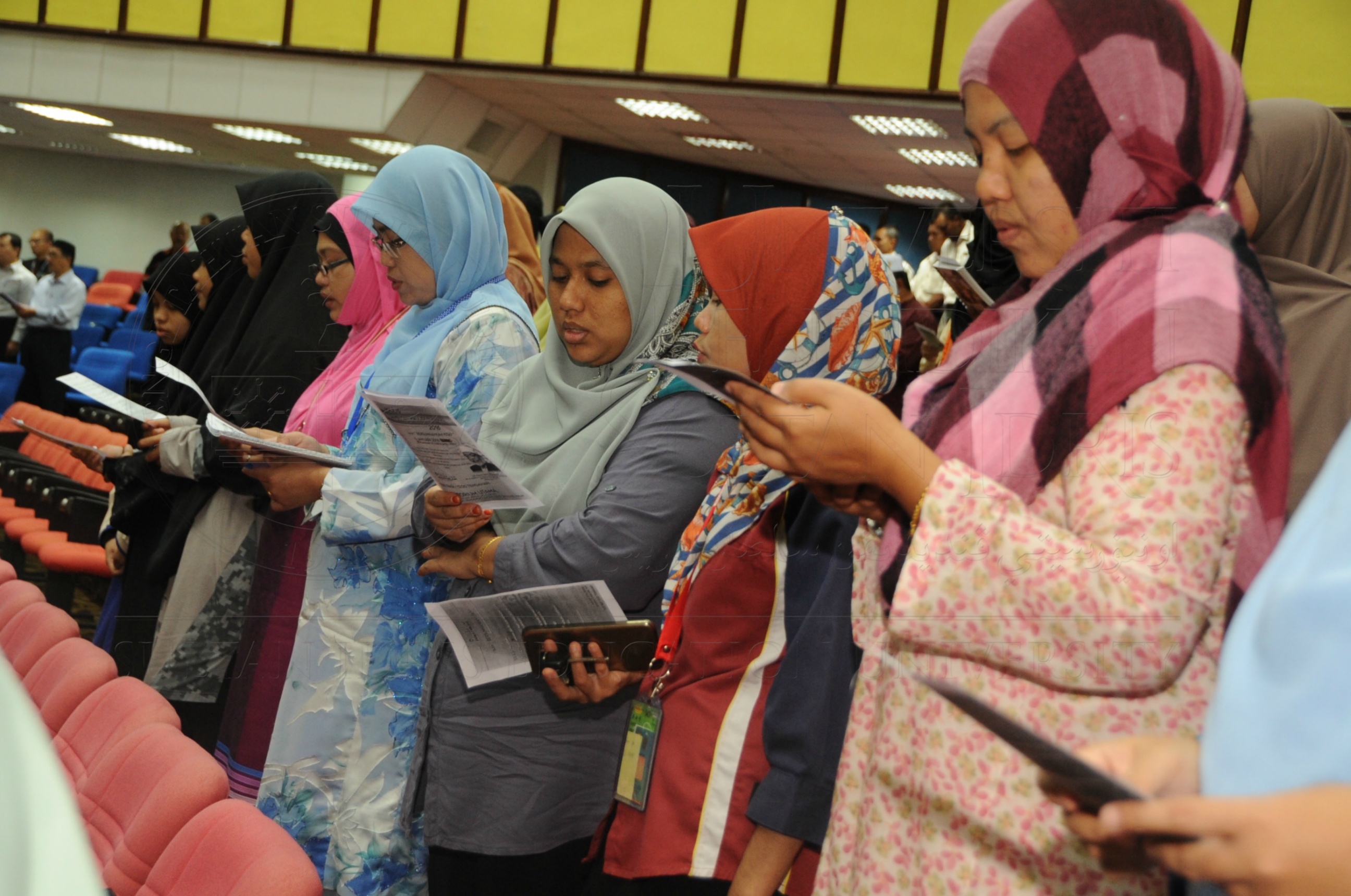 PRO 16 1 MAULIDUR HAS 7336